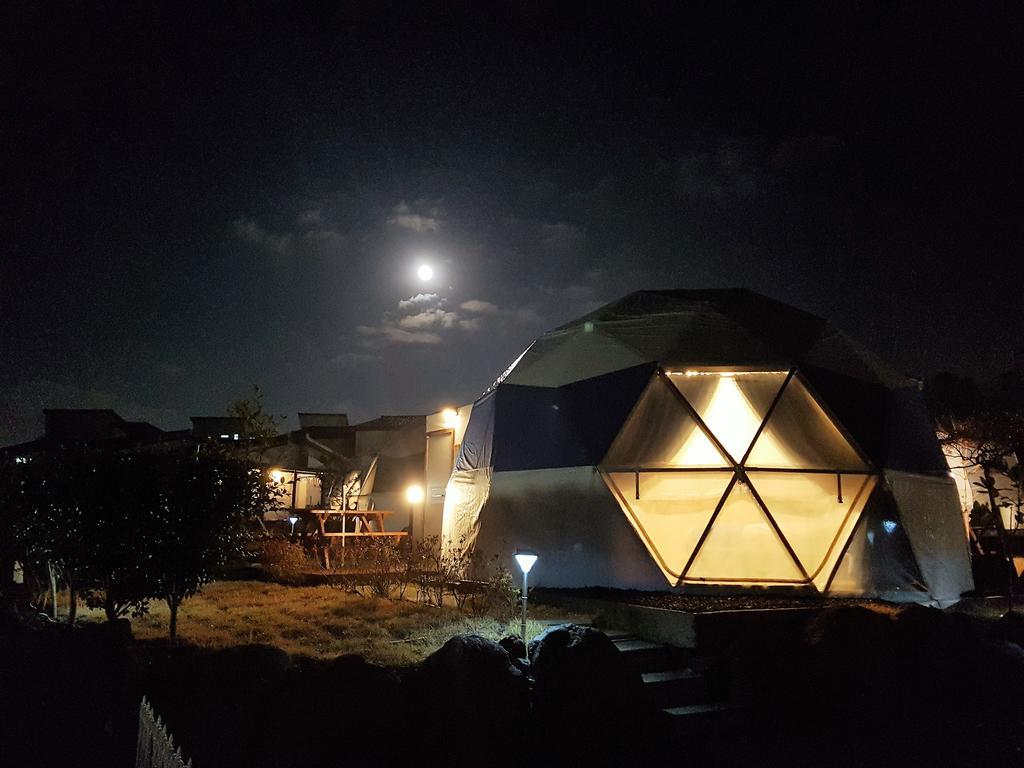 Jeju Starlight Glamping Villa Buitenkant foto