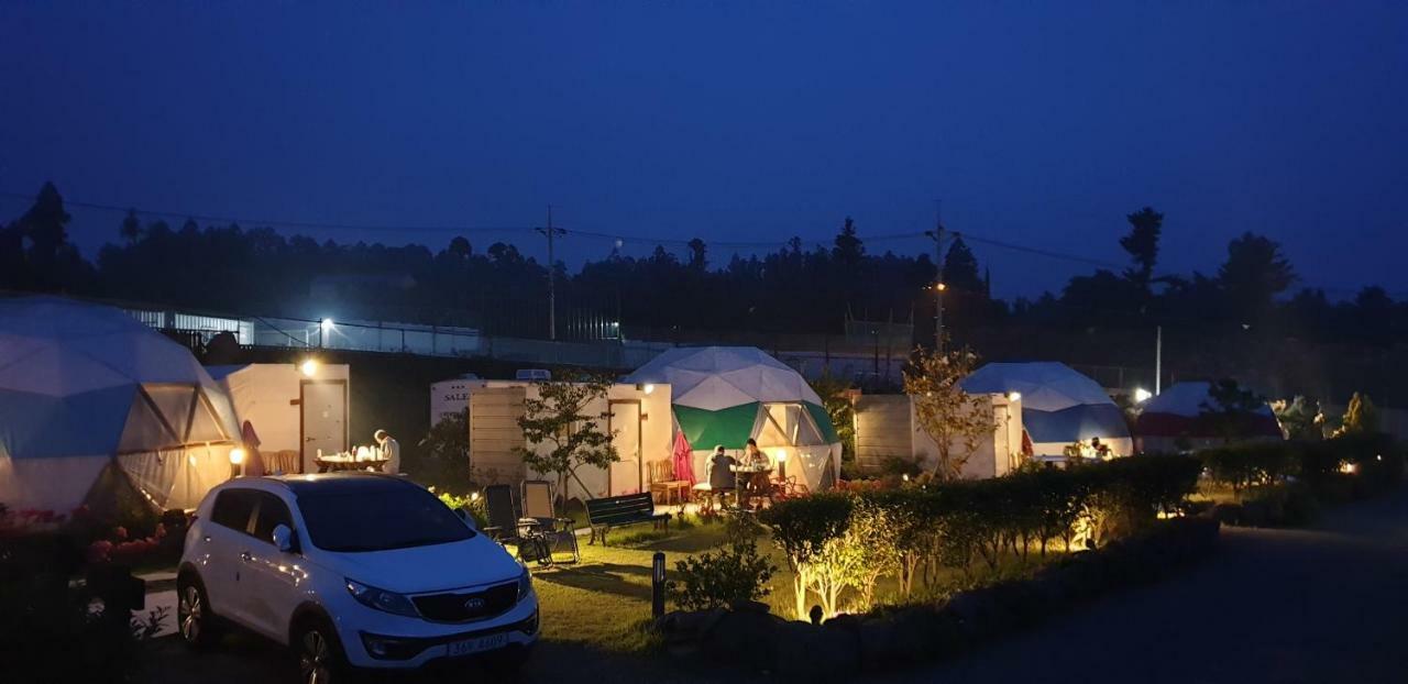 Jeju Starlight Glamping Villa Buitenkant foto